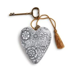 Art Hearts Grandma Colour Me